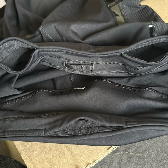 Lululemon Gloss Trim Run Super High Rise Tight - Picture 2 of 8